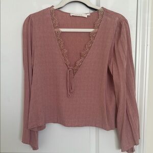 ASTR Women's Pink Lace Trim Top